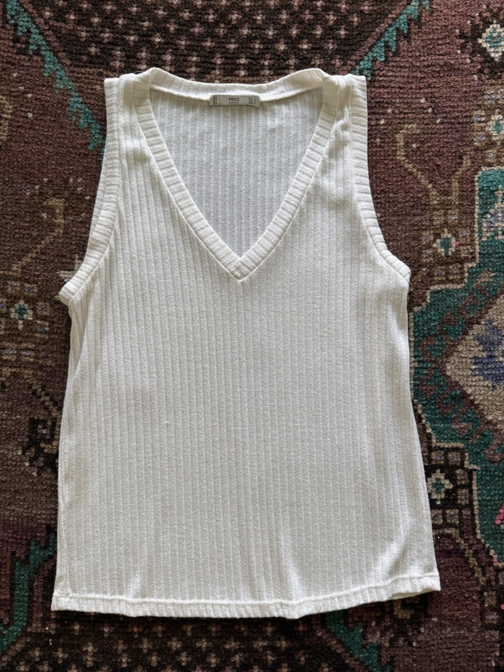 MNG Basics White Sleevless V-neck